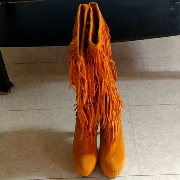 Boots - Picture 2 of 2